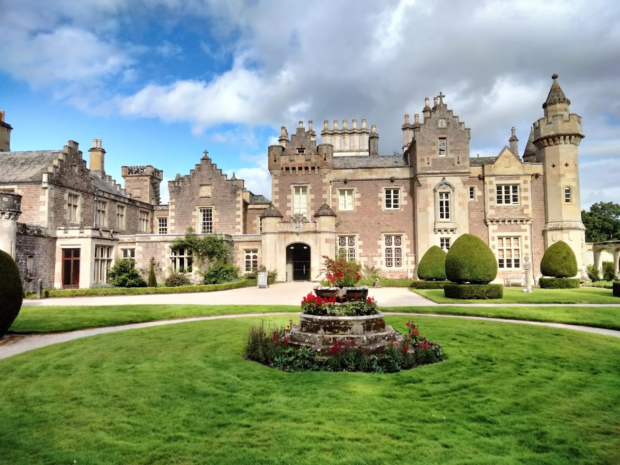 Abbotsford House