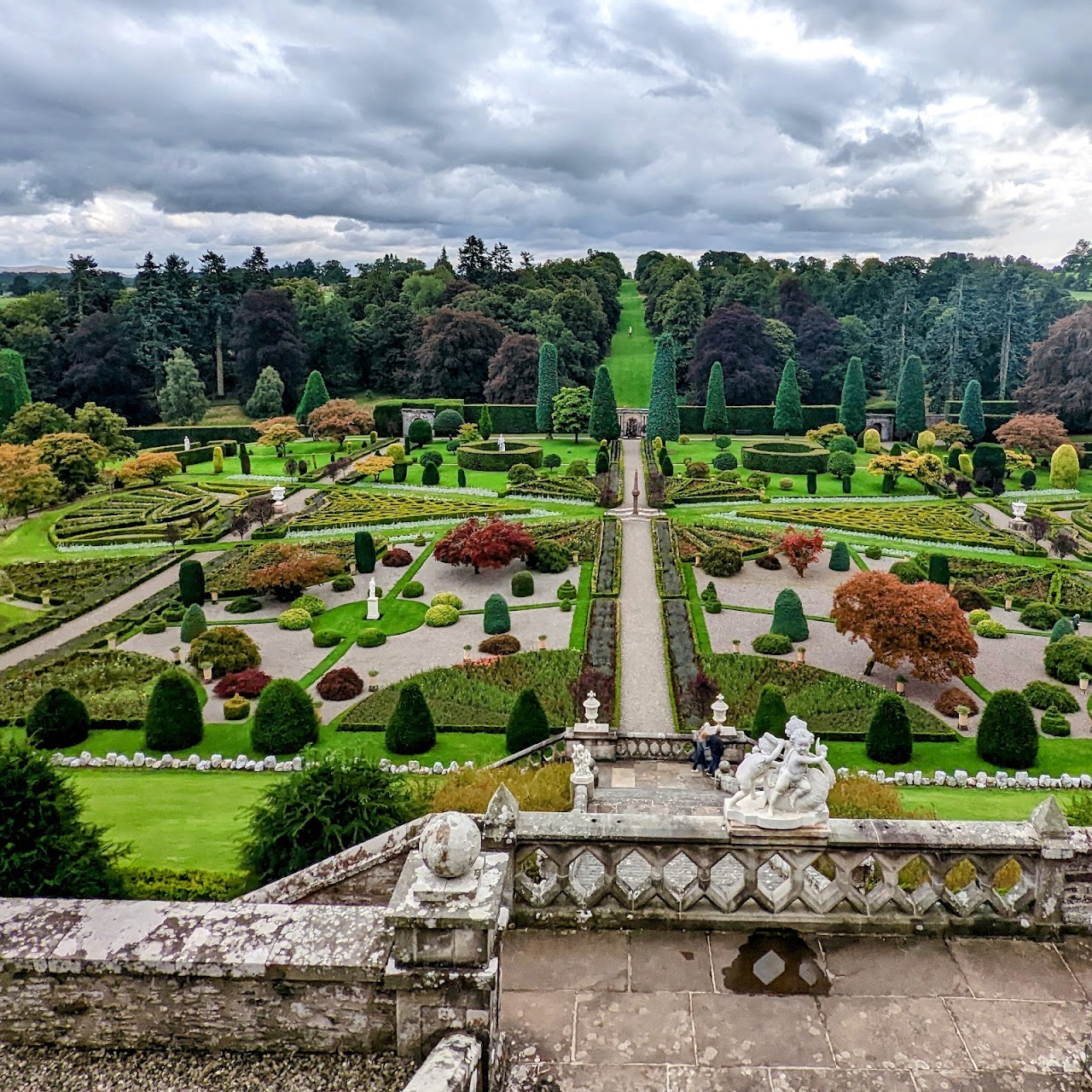 Drummond Castle Gardens