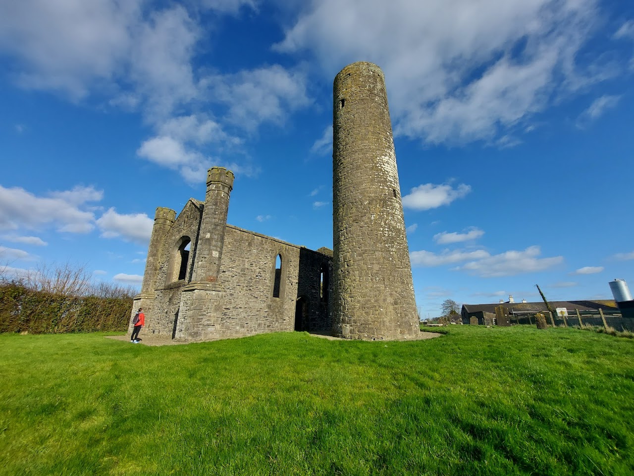 Oughterard Round Tower